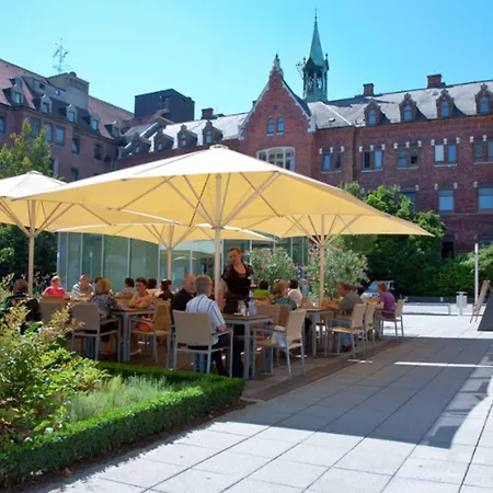 מלון Am Alten Park 3*