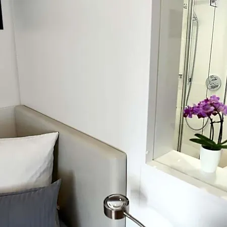Hotel Am Alten Park Augsburgo